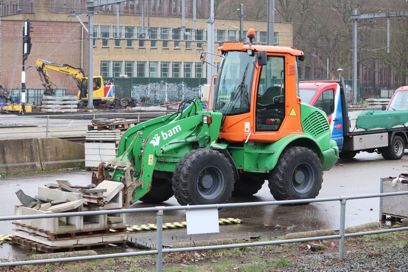 Werkzaamheden aan verbreding perron Utrecht Centraal